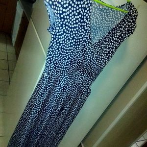 Blue and white polkadot dress 👗